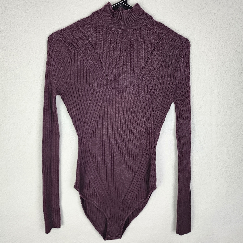KENDALL & KYLIE Turtleneck Ribbed Knit Sweater Bodysuit M
